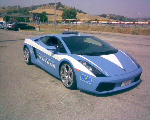 Gallardo polizia.jpg