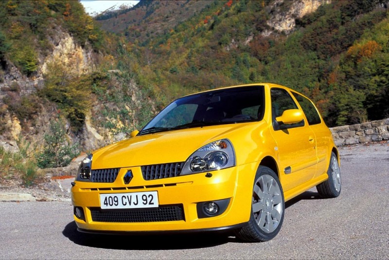 clio1.jpg