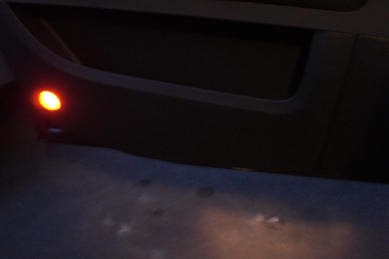 Catarifrangente + Luce pozzanghera.jpg