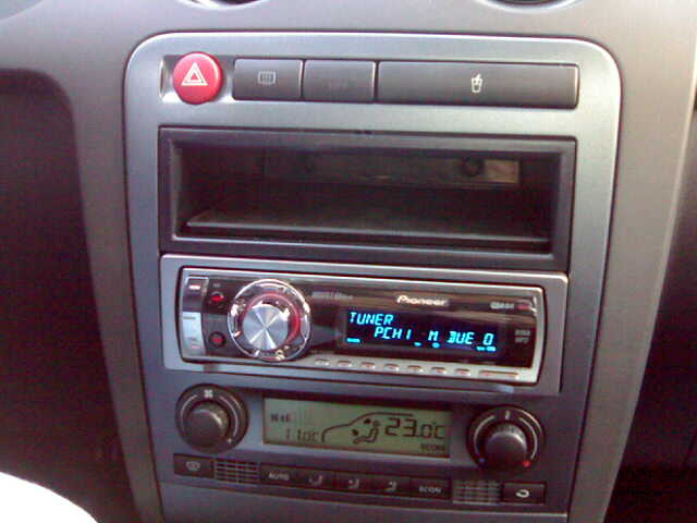 autoradio.jpg