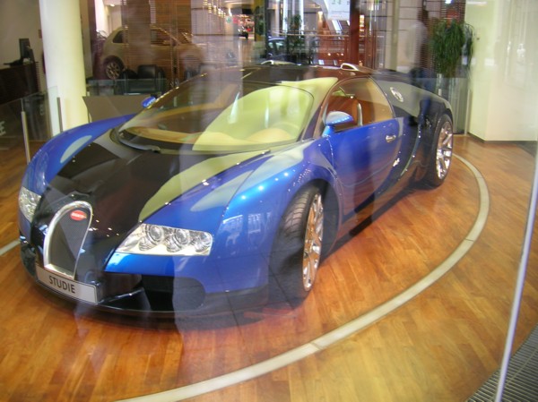 bugatti.jpg