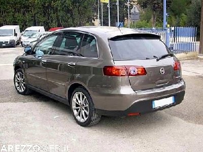 fiat_croma_02.jpg