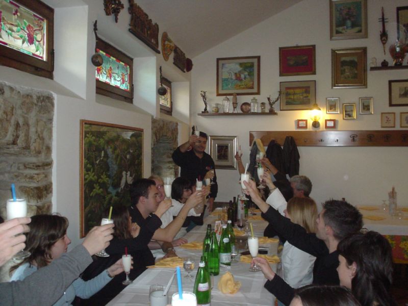 Fine pranzo... burrrp!.JPG