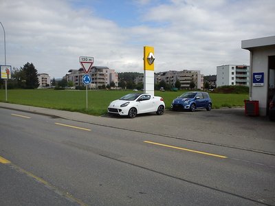 renault.jpg