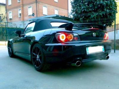 s20002.jpg
