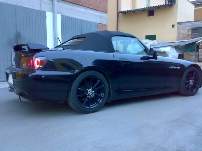 s20003.jpg