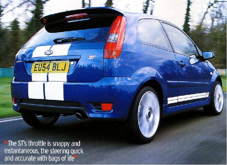 Ford_Fiesta_ST_Blue_Stripe_01.jpg