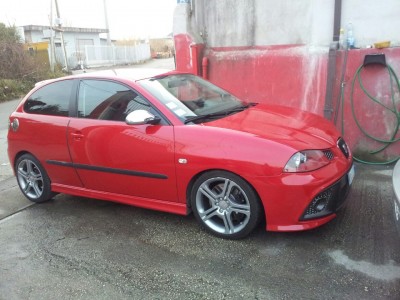 fuori dalla carrozzeria.jpg
